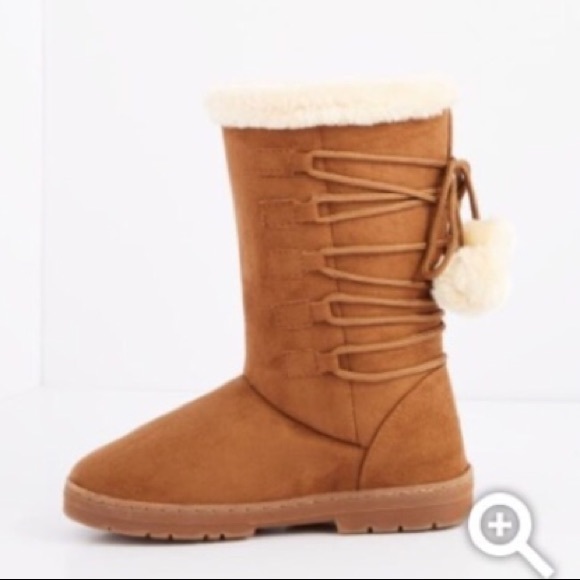 NEW! ⛄️ LAST ONE! VEGAN SUEDE SHEARLING BOOTS 6/7 - Picture 4 of 7